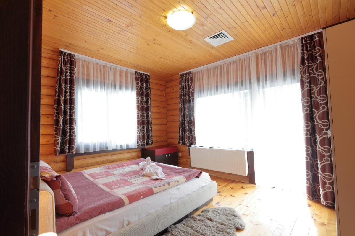 Hotel Panorama Panitsjisjte Eksteriør bilde