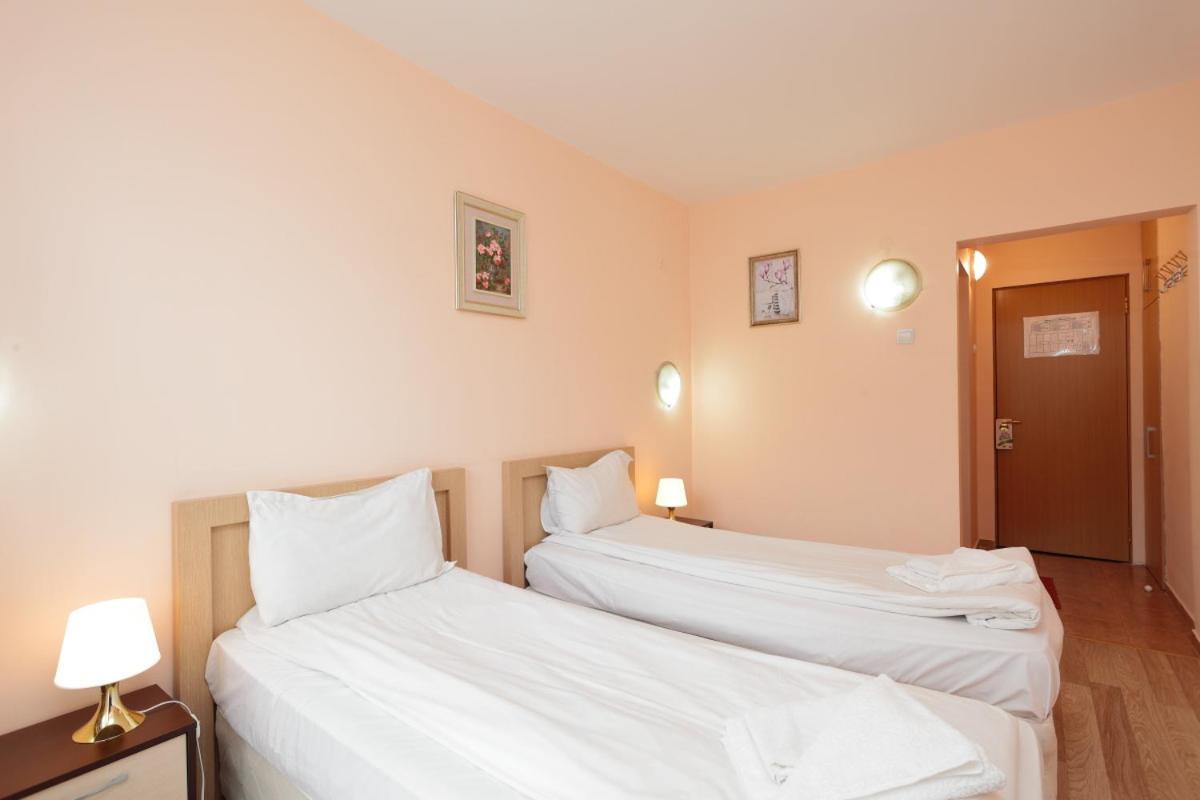 Hotel Panorama Panitsjisjte Eksteriør bilde